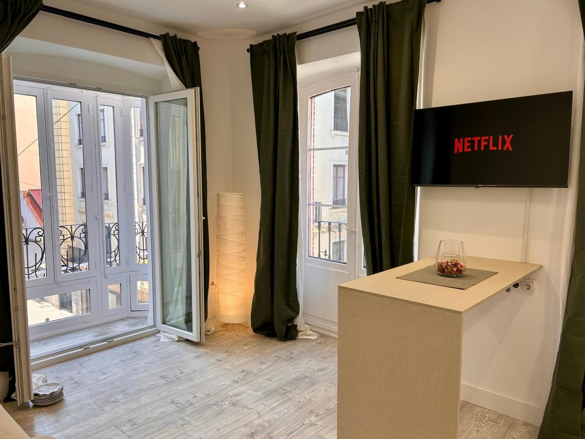 Insidehome Ciudad Del Cine Валадоид Екстериор снимка