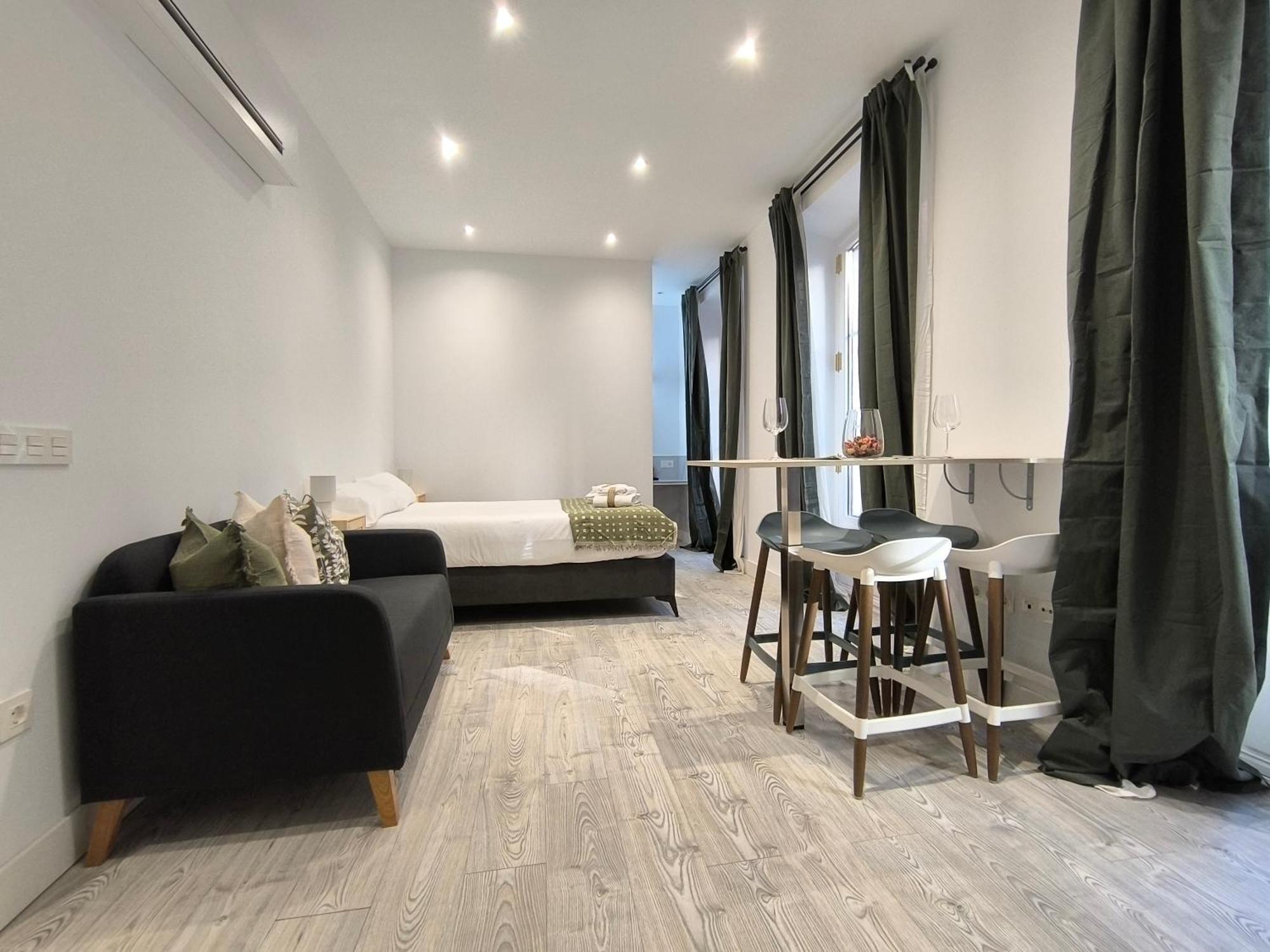 Insidehome Ciudad Del Cine Валадоид Екстериор снимка