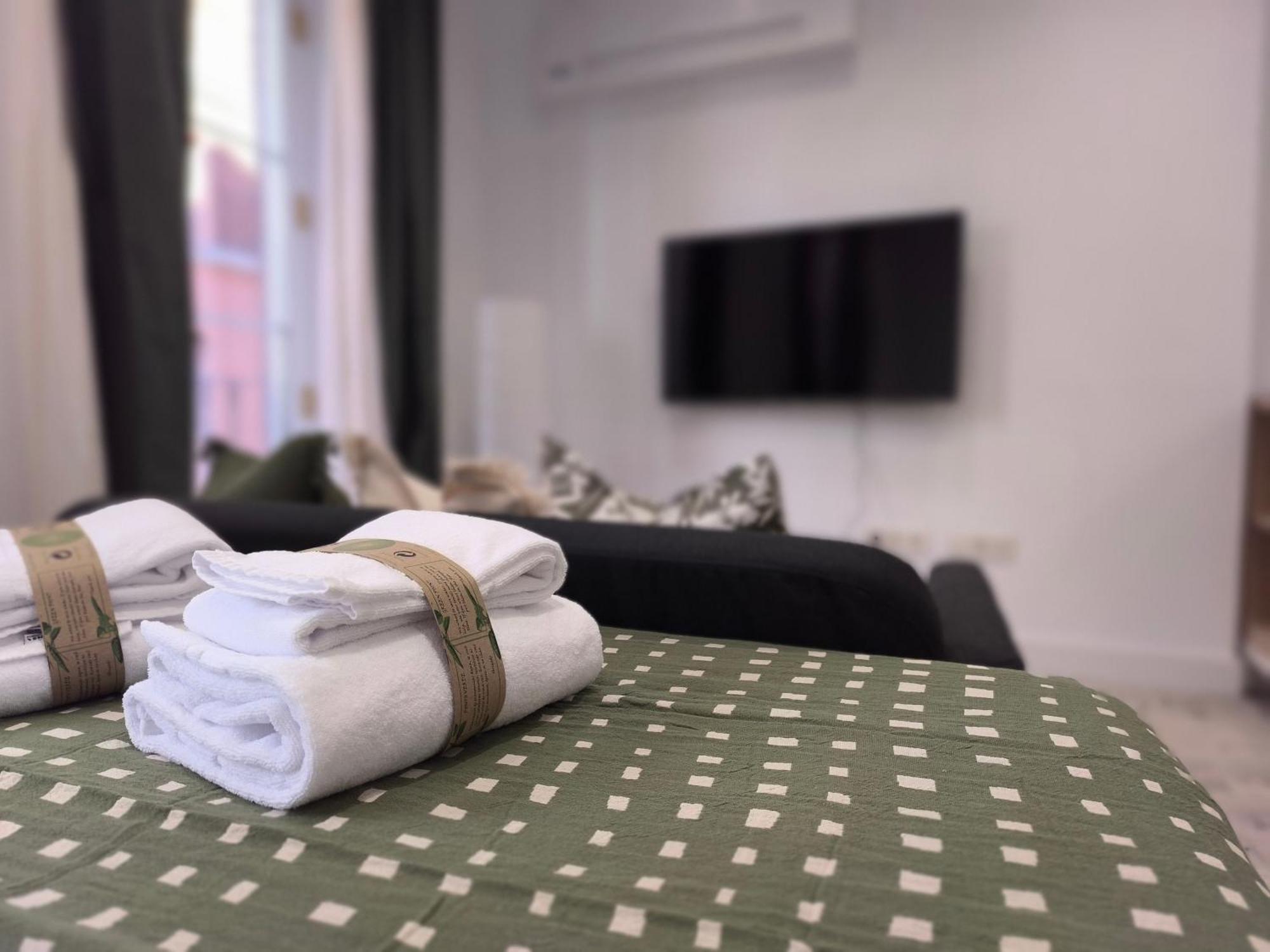 Insidehome Ciudad Del Cine Валадоид Екстериор снимка
